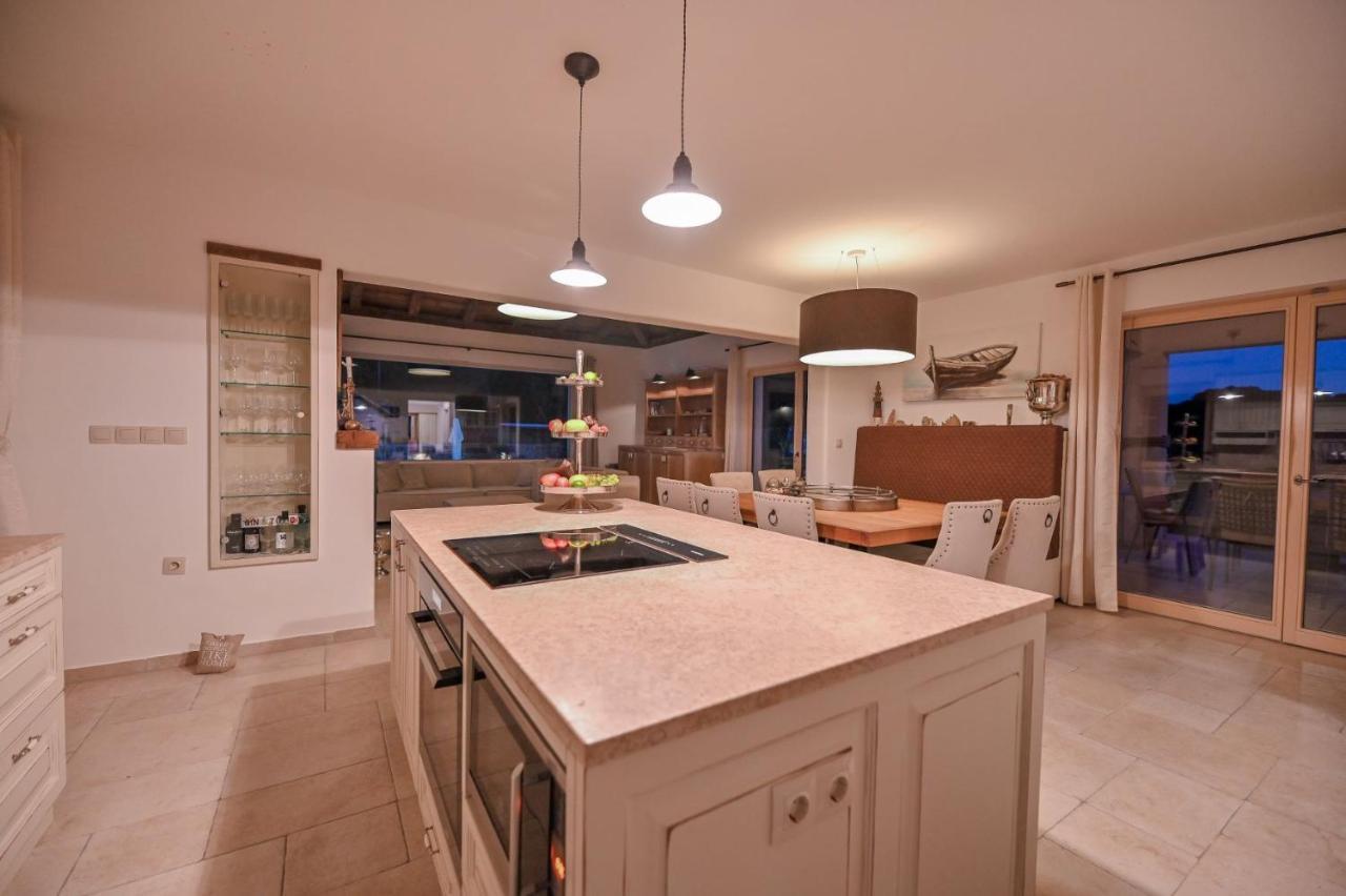 Luxury Villa Solea Barusic Luaran gambar